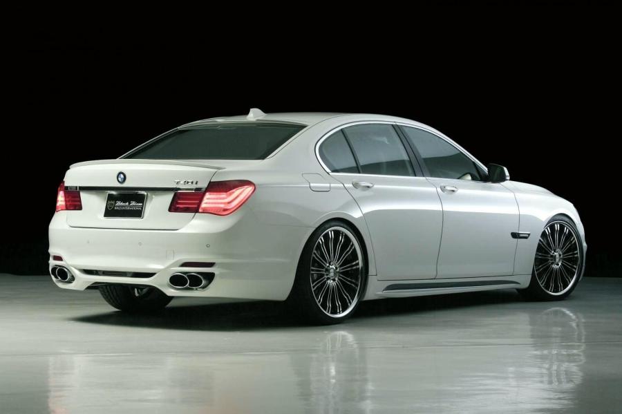 BMW 7-Series by Wald 2010 года  (фото 14 из 15)